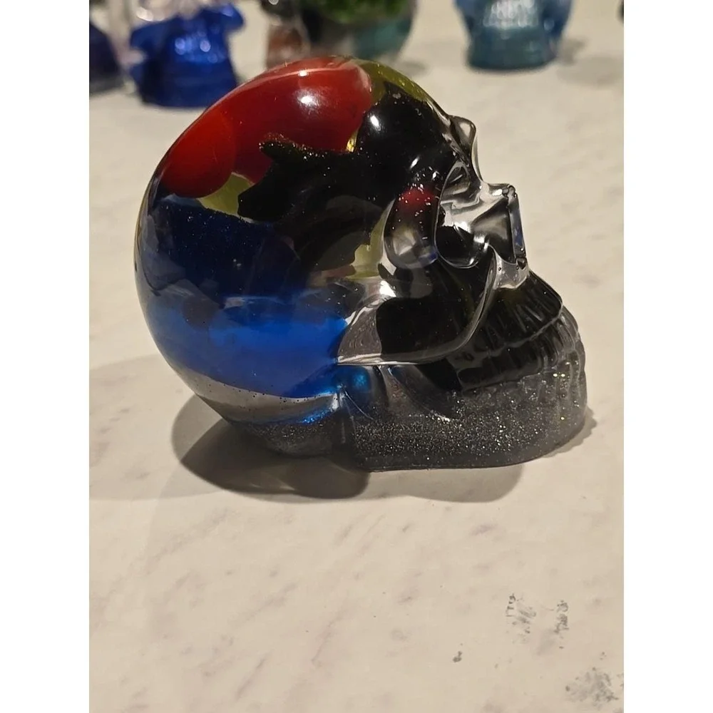 Handmade Resin Skull With Fish Inside And A‎ Duck. 746